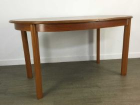MORRIS OF GLASGOW TEAK EXTENDING DINING TABLE, WITH FOUR DINING CHAIRS