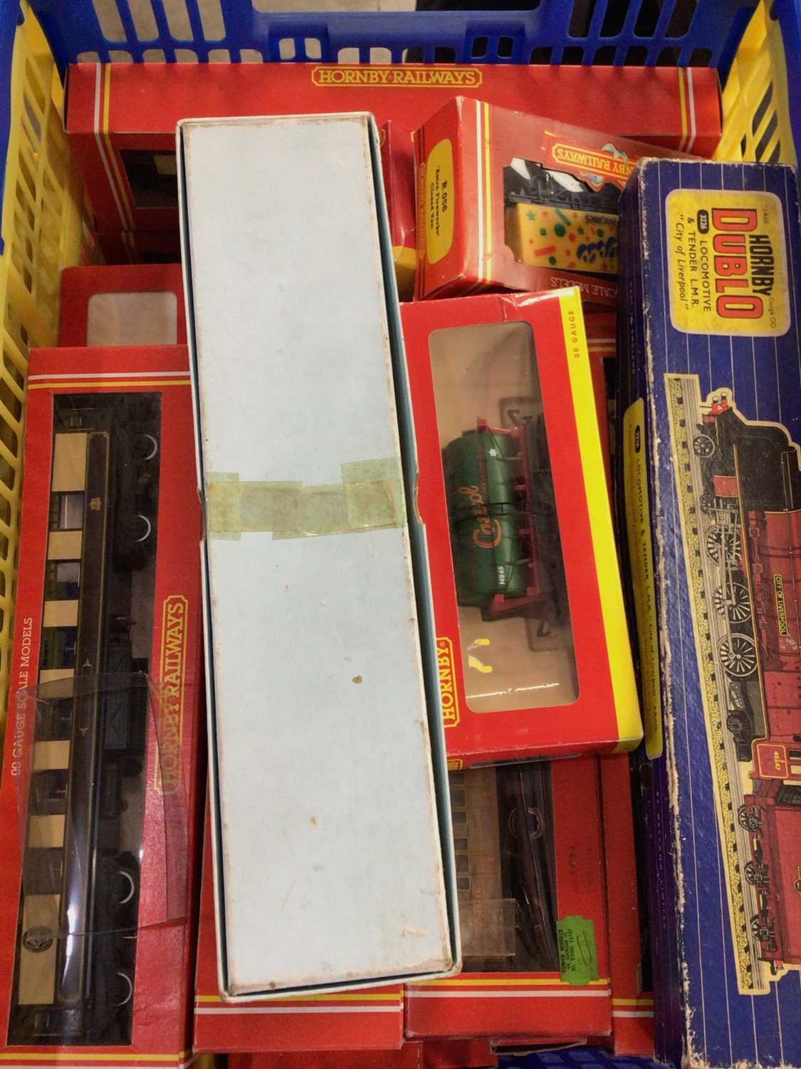 GROUP OF MODEL RAILWAY ITEMS, - Image 2 of 5