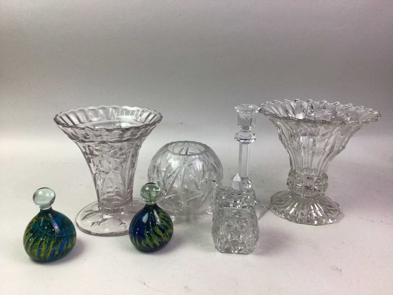 GROUP OF CRYSTAL AND COLOURED GLASS, - Image 2 of 3
