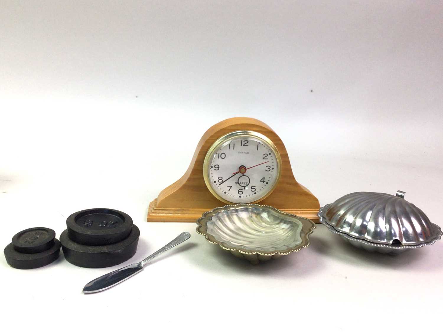 SET OF KITCHEN SCALES AND WEIGHTS, AND OTHER ITEMS - Image 2 of 2