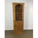 PINE CORNER DISPLAY UNIT,