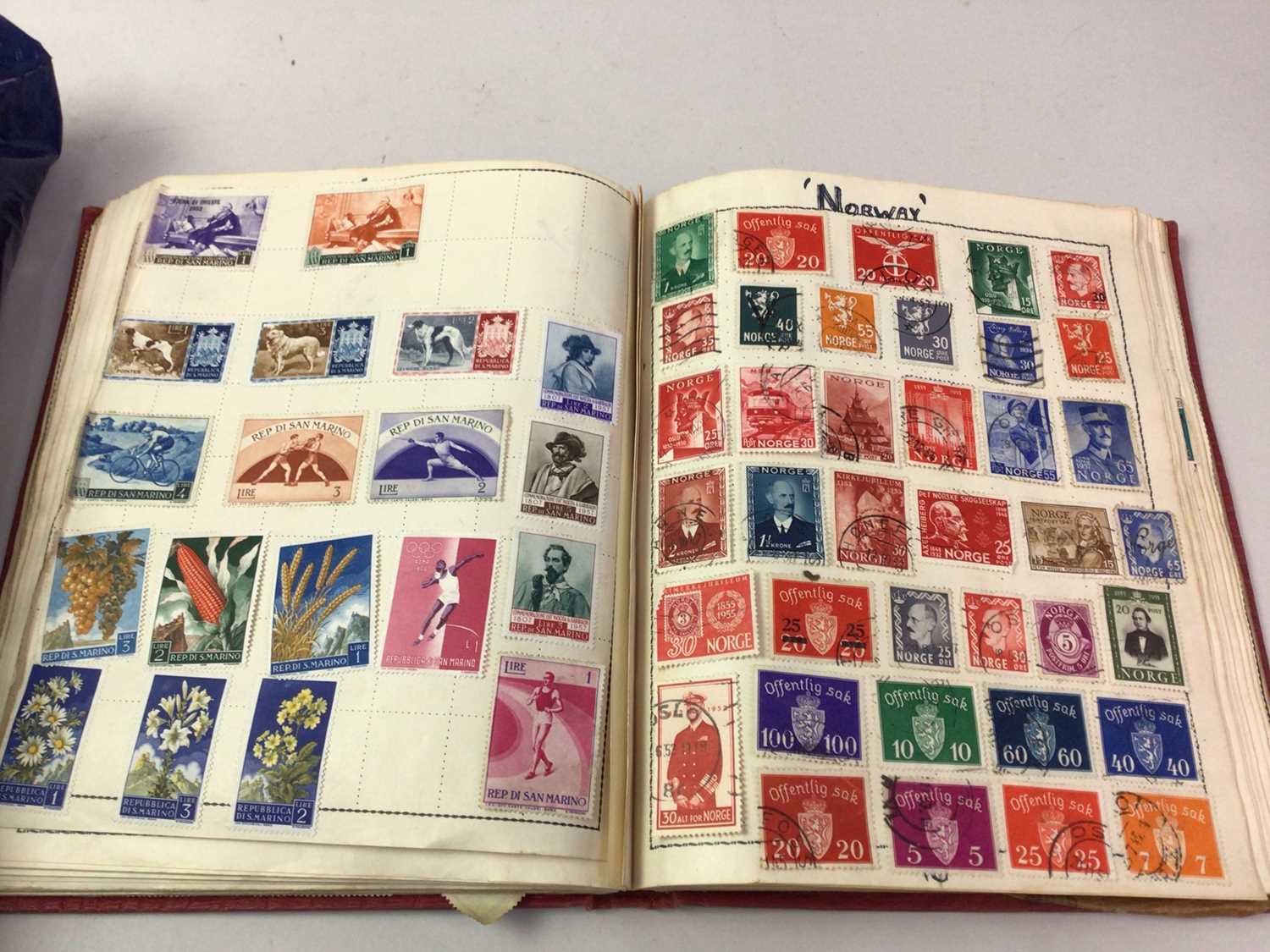 GROUP OF STAMPS, AND FIRST DAY COVERS - Image 5 of 6