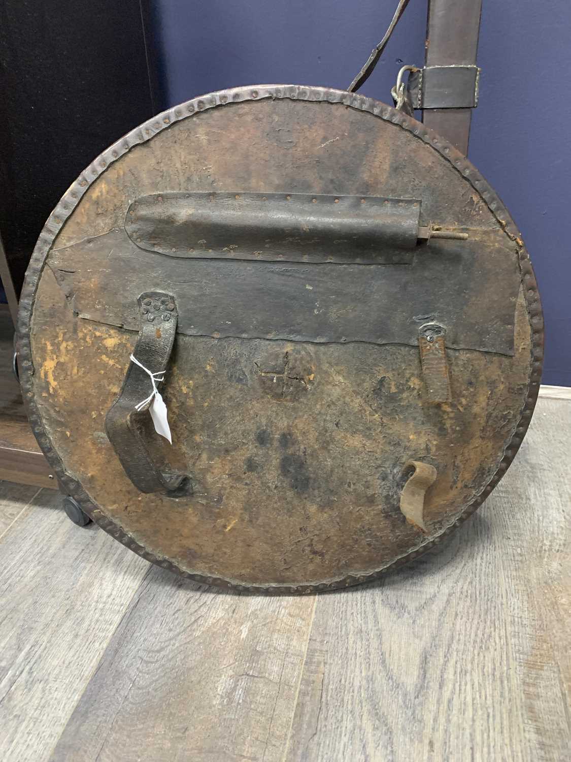 SCOTTISH CLAYMORE SWORD, ALONG WITH A LEATHER BUCKLER SHIELD - Image 3 of 9