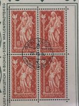 LARGE COLLECTION OF WORLD STAMPS,