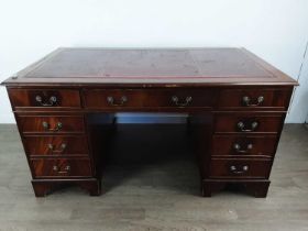 REPRODUCTION MAHOGANY TWIN PEDESTAL DESK,