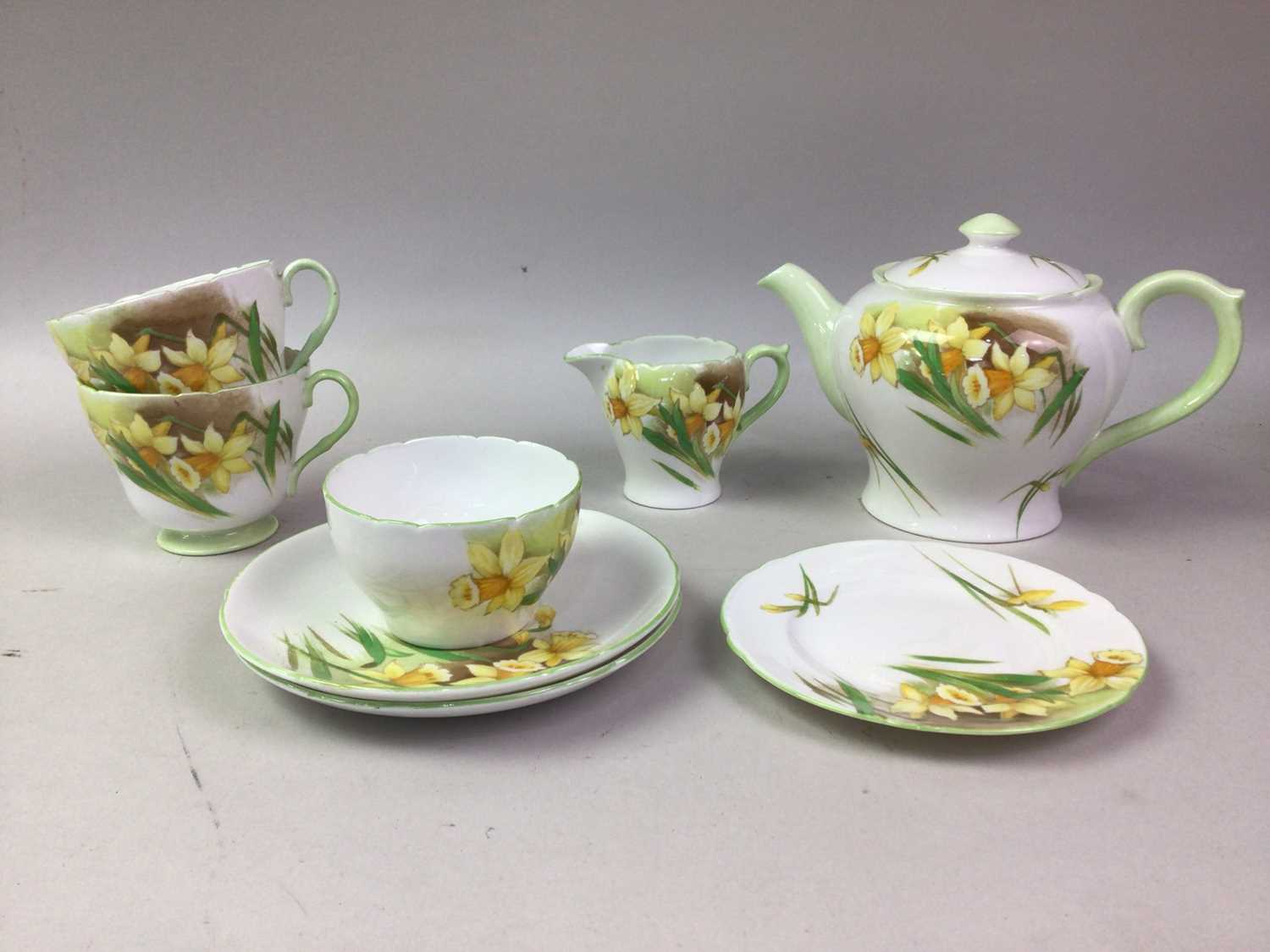 SHELLEY PART TEA SERVICES, DAFFODIL PATTERN - Image 2 of 2