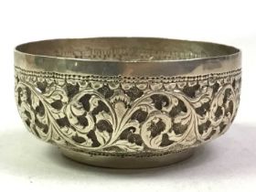 INDO-PERSIAN WHITE METAL BOWL, LATE 19TH/EARLY 20TH CENTURY