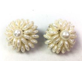 COLLECTION OF CLIP ON EARRINGS,