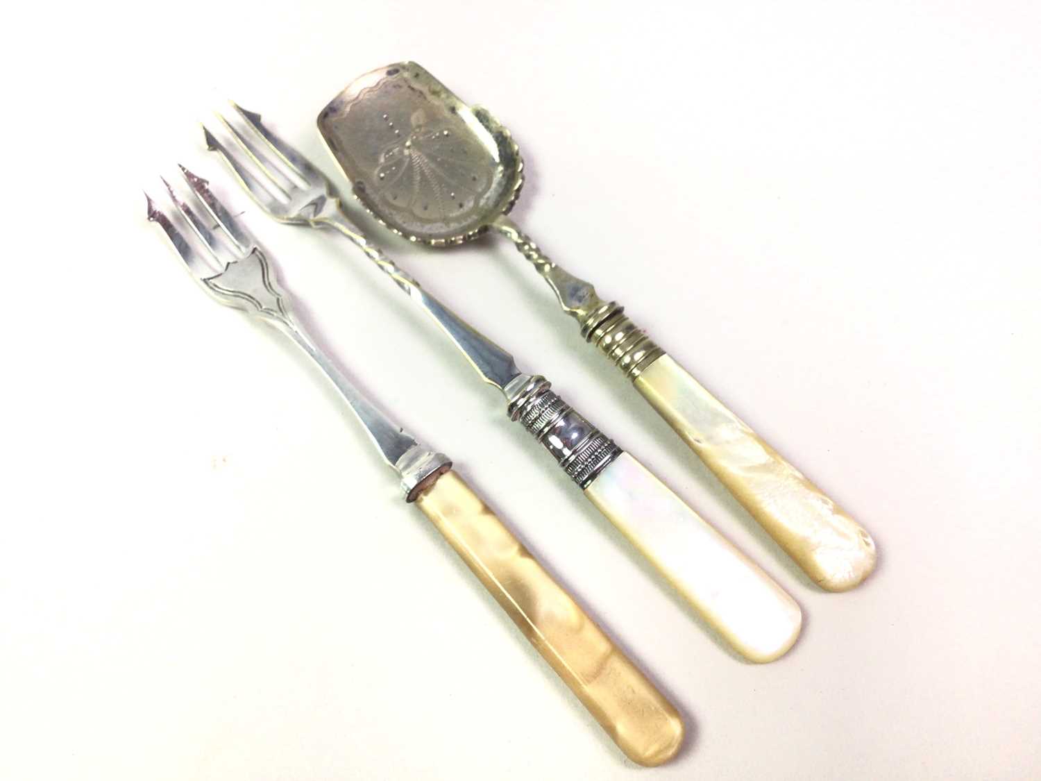 GROUP OF SILVER PLATED FLATWARE,