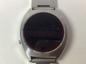 GROUP OF 1970s WATCHES,