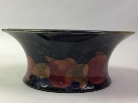 MOORCROFT CIRCULAR BOWL, EARLY 20TH CENTURY