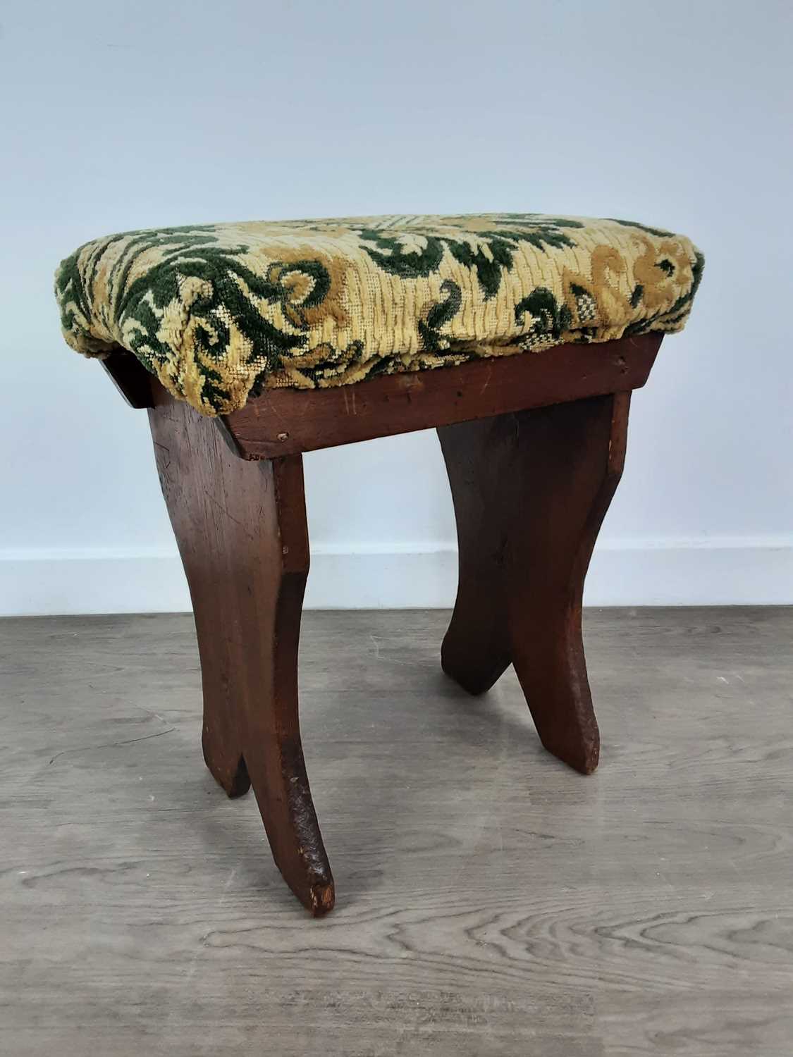 OAK ORGAN STOOL,