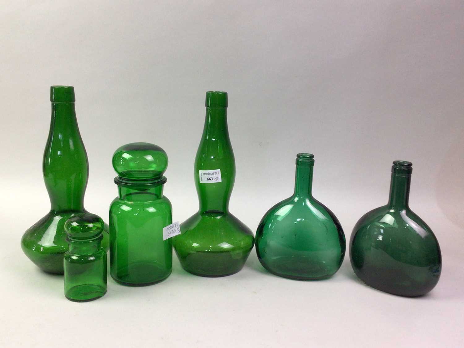 GROUP OF GREEN GLASS WARE, - Bild 2 aus 3