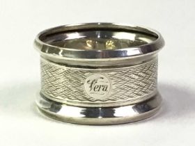 SILVER NAPKIN RING, ALONG WITH A COLLECTION OF COINS