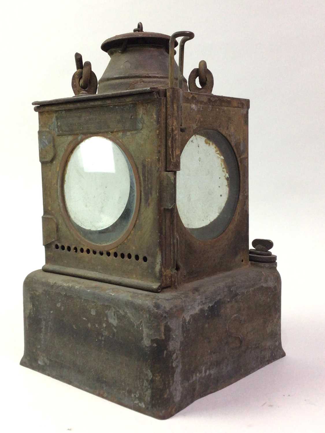 VICTORIAN RAILWAY LAMP