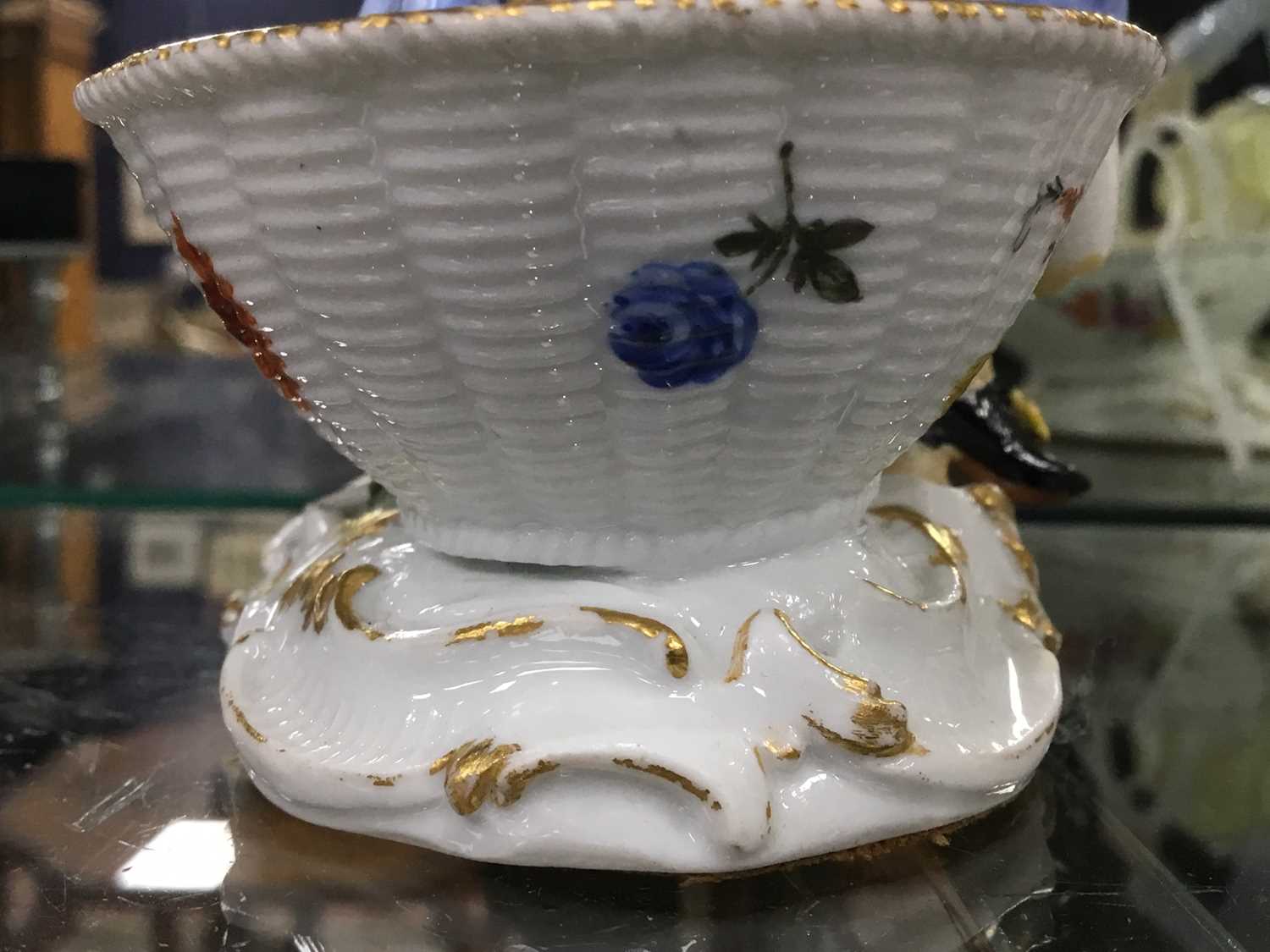 PAIR OF 19TH CENTURY MEISSEN DOUBLE SALTS, AND OTHERS CERAMICS - Image 6 of 10