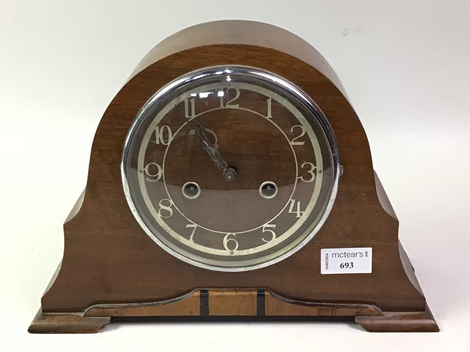 MAHOGANY MANTEL CLOCK, 20TH CENTURY