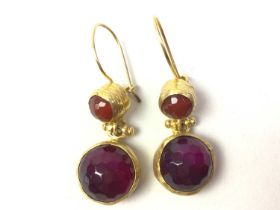 PAIR OF GEM SET DROP EARRINGS,