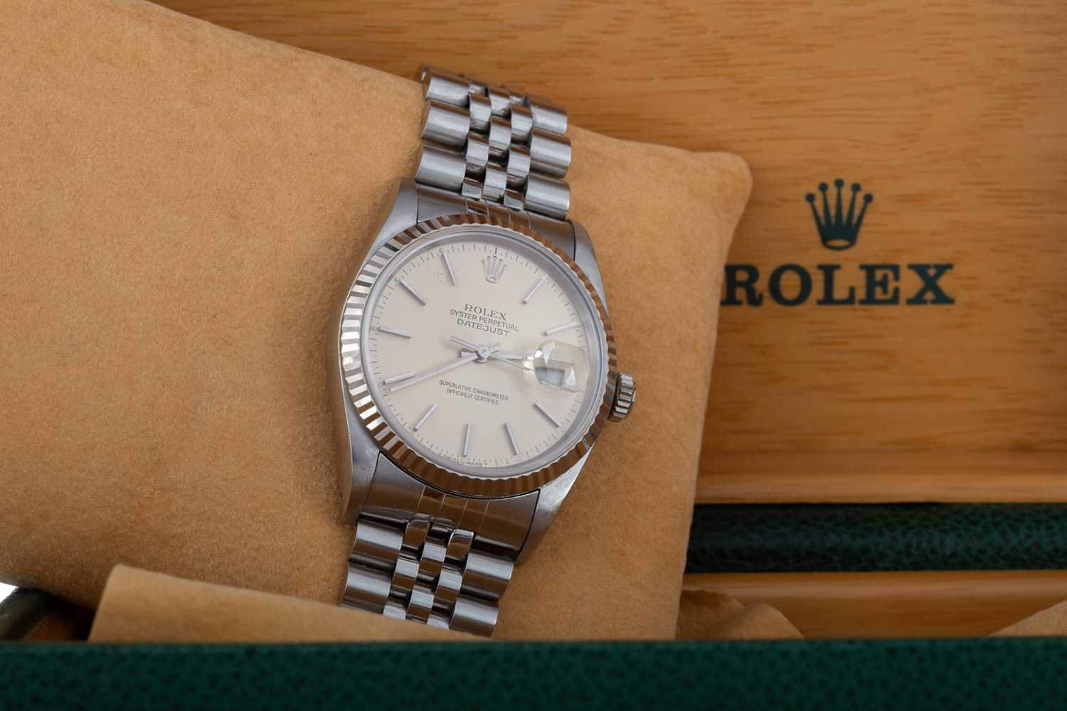 ROLEX OYSTER PERPETUAL STAINLESS STEEL AUTOMATIC WRIST WATCH, - Image 2 of 2