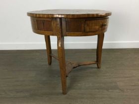 CONTINENTAL WALNUT PARQUETRY CIRCULAR TABLE, LATE 19TH / EARLY 20TH CENTURY