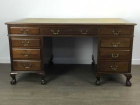 REPRODUCTION MAHOGANY KNEE HOLE DESK, 20TH CENTURY