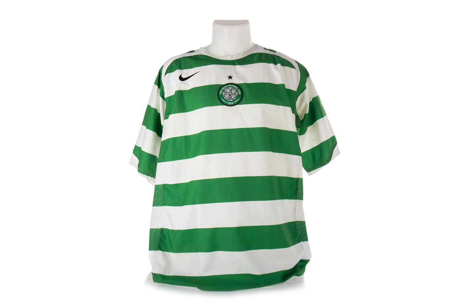 CELTIC F.C., SIGNED HOME JERSEY, 2005/07