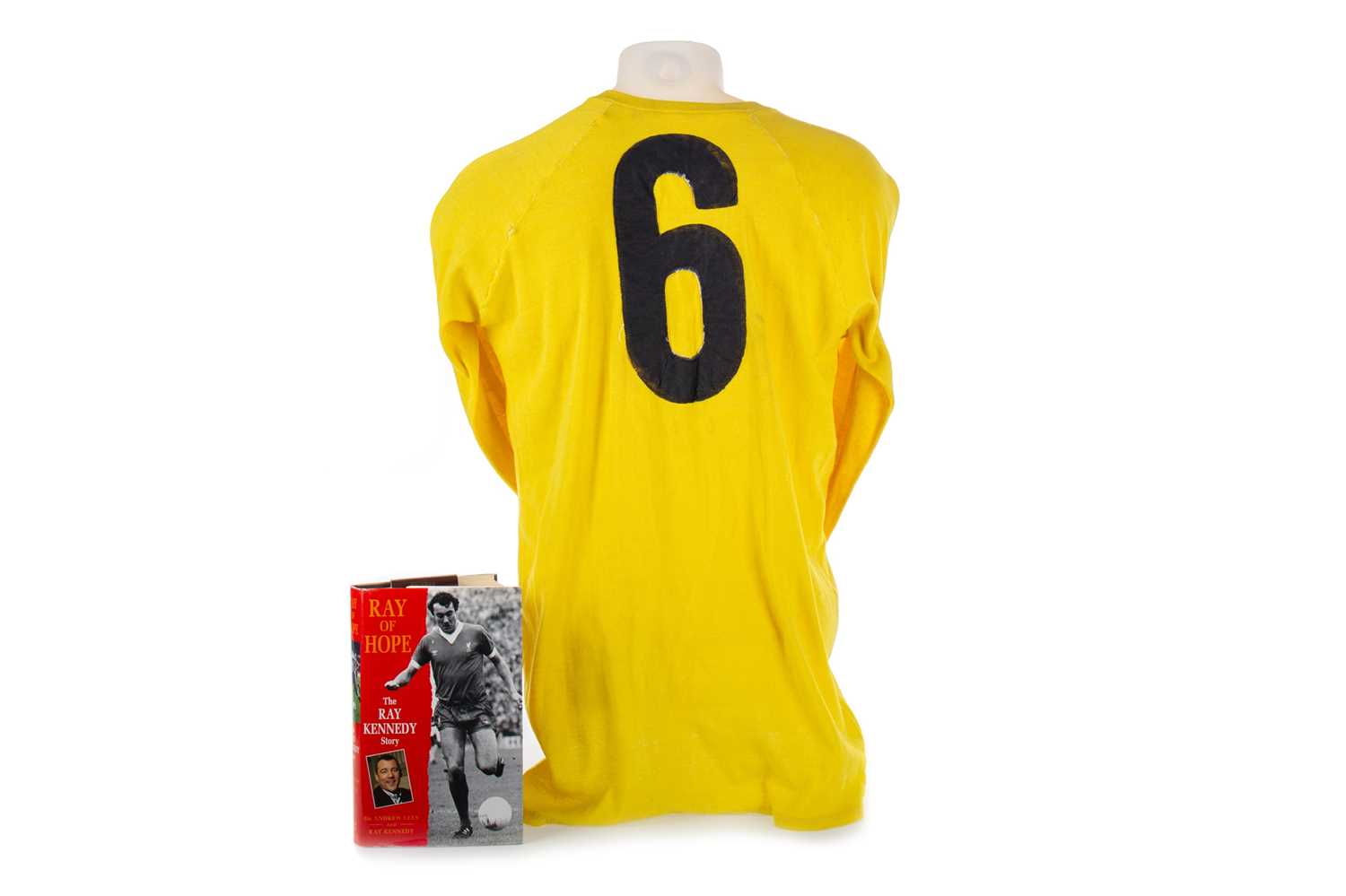 S.G. DYNAMO DRESDEN, UEFA CUP QUARTER-FINAL JERSEY, 1975/76 - Image 2 of 2