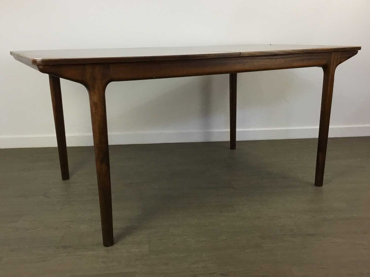 TOM ROBERTSON FOR MCINTOSH OF KIRKCALDY, 'DUNFERMLINE' ROSEWOOD DINING TABLE AND FIVE CHAIRS, CIRCA - Image 3 of 3