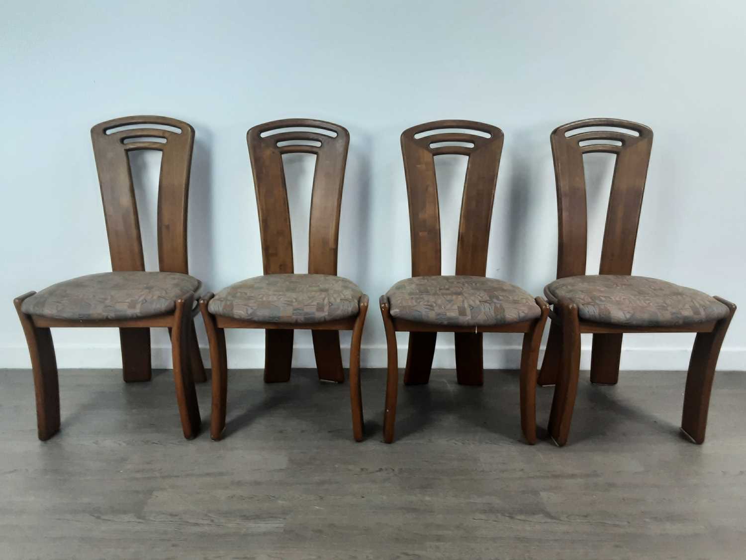 BOLTINGE OF DENMARK, SET OF SIX POST-MODERN TEAK DINING CHAIRS, CIRCA 1980s - Image 4 of 16