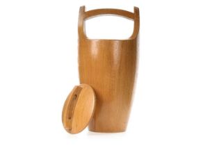 JENS QUISTGAARD (DANISH, 1919-2008) FOR DANSK DESIGNS, TEAK 'CONGO' ICE BUCKET, CIRCA 1960-1969