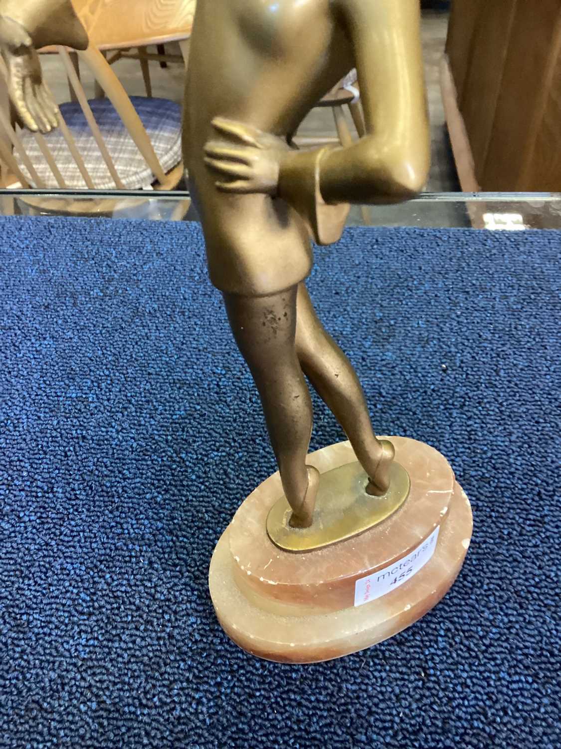 ART DECO FIGURE OF A BALLERINA, EARLY 20TH CENTURY - Bild 8 aus 16