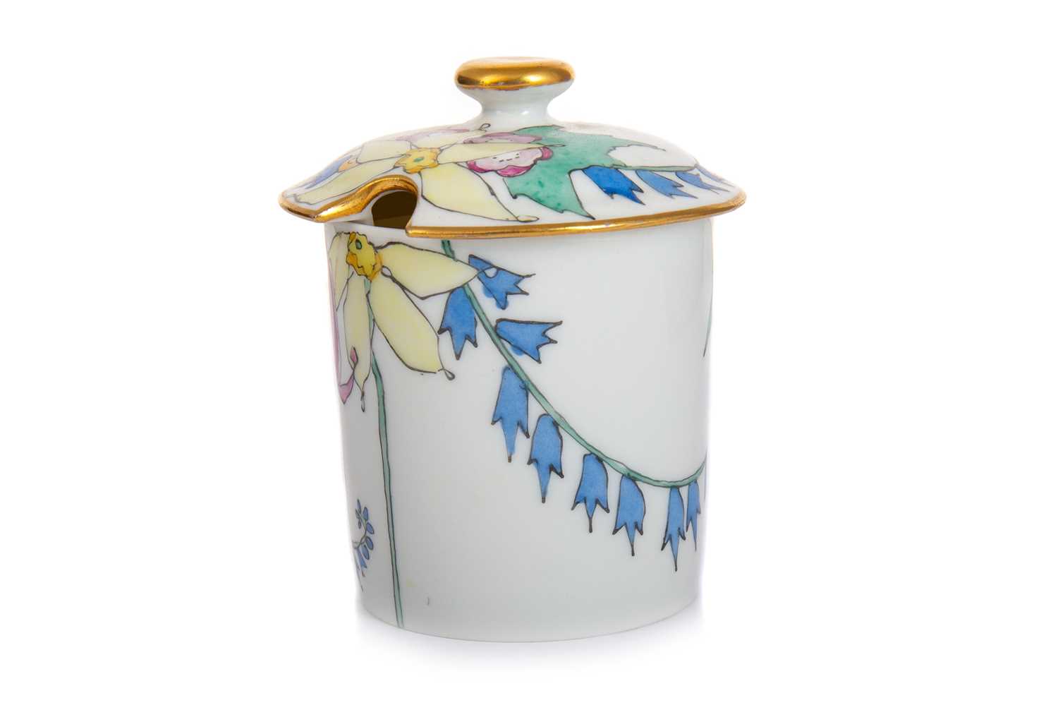 ELIZABETH MARY WATT (1886-1954), PORCELAIN PRESERVE JAR AND COVER, EARLY TO MID-20TH CENTURY