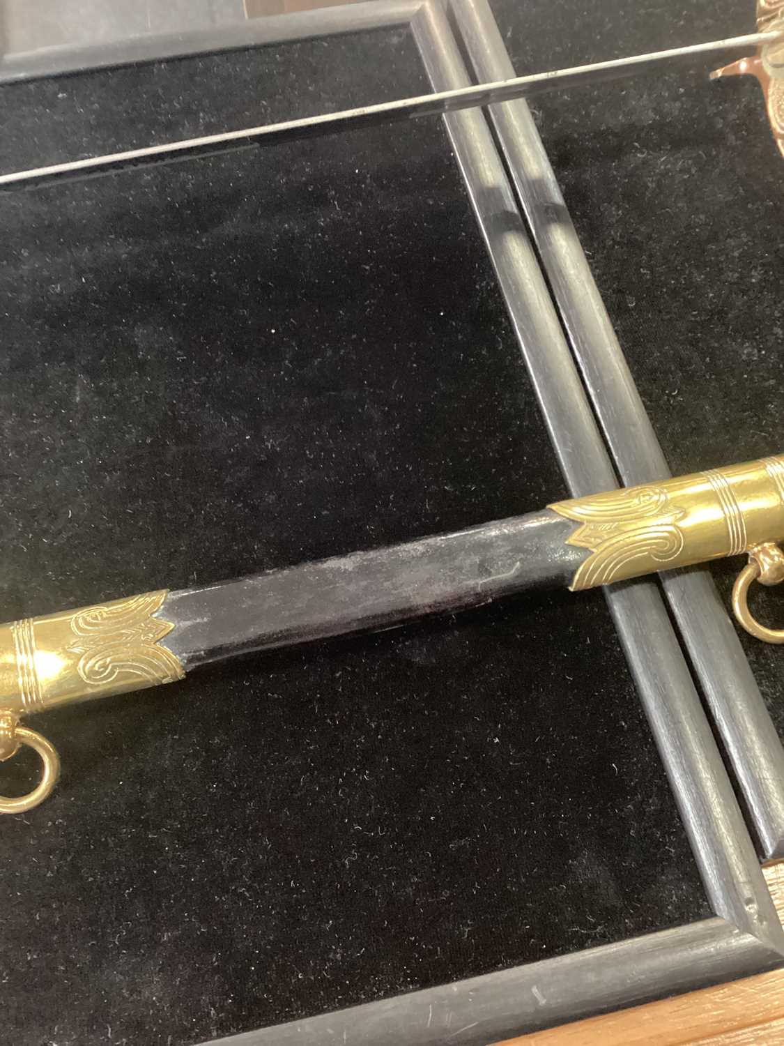 BRITISH ROYAL NAVAL OFFICER'S DRESS SWORD, BY GIEVES, EARLY TO MID-20TH CENTURY - Image 9 of 23
