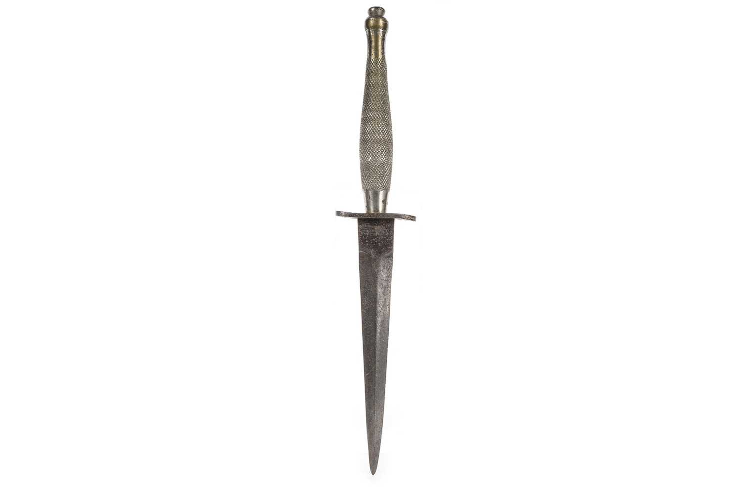 FAIRBAIRN-SYKES-TYPE COMMANDO DAGGER, MID 20TH CENTURY