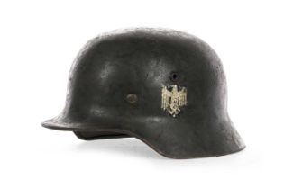 THIRD REICH M35 / 42 STAHLHELM,