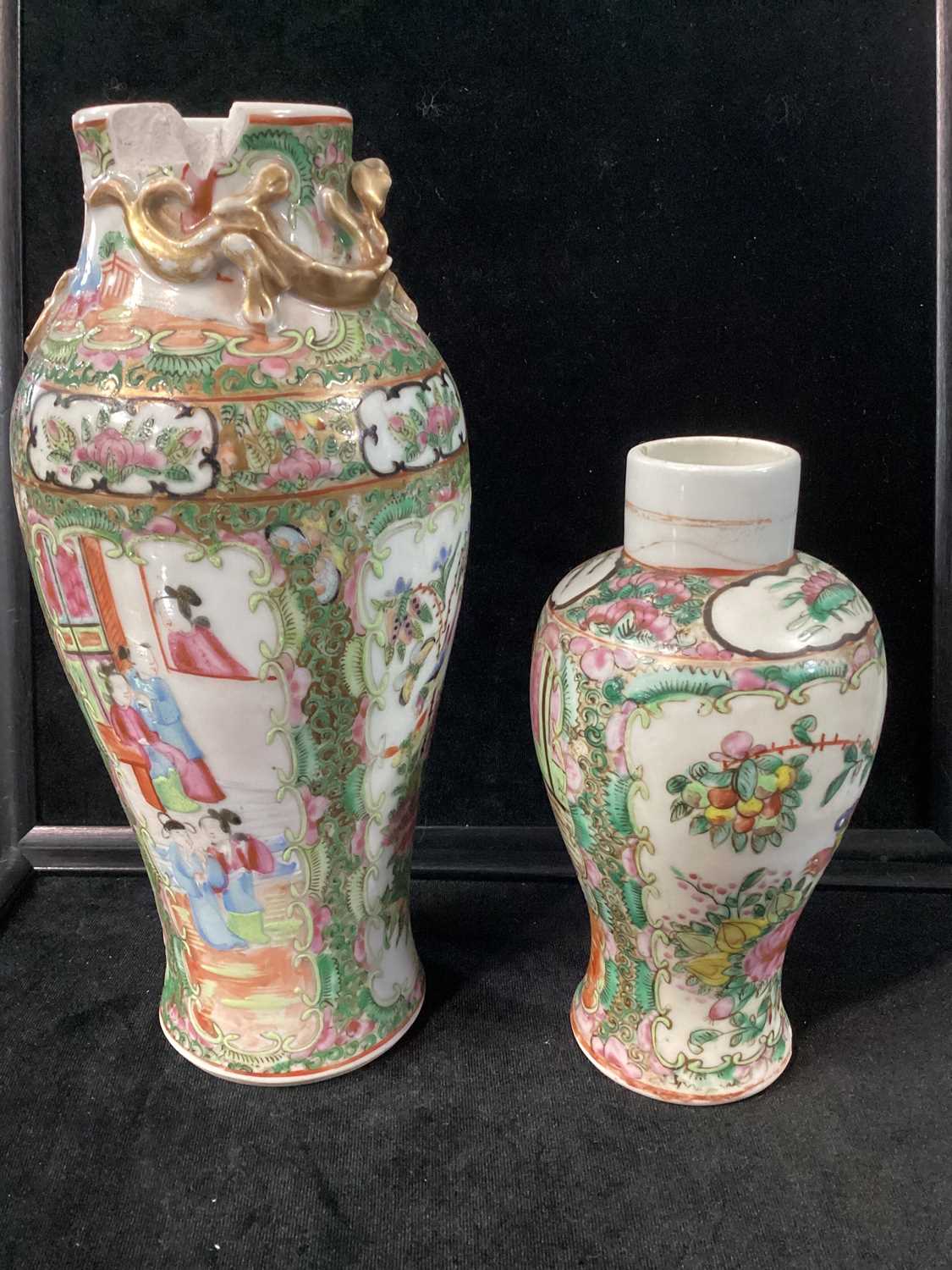 GROUP OF CHINESE CANTONESE PORCELAIN, 19TH CENTURY - Image 4 of 9