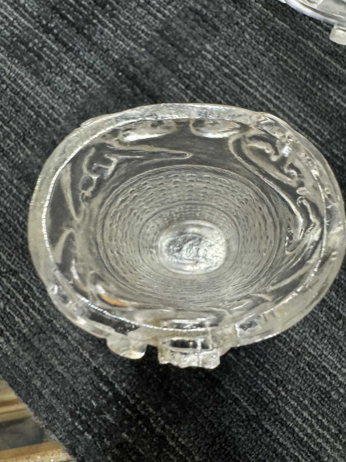 CHINESE GLASS STEM CUP, LATE 19TH/EARLY 20TH CENTURY - Bild 3 aus 16