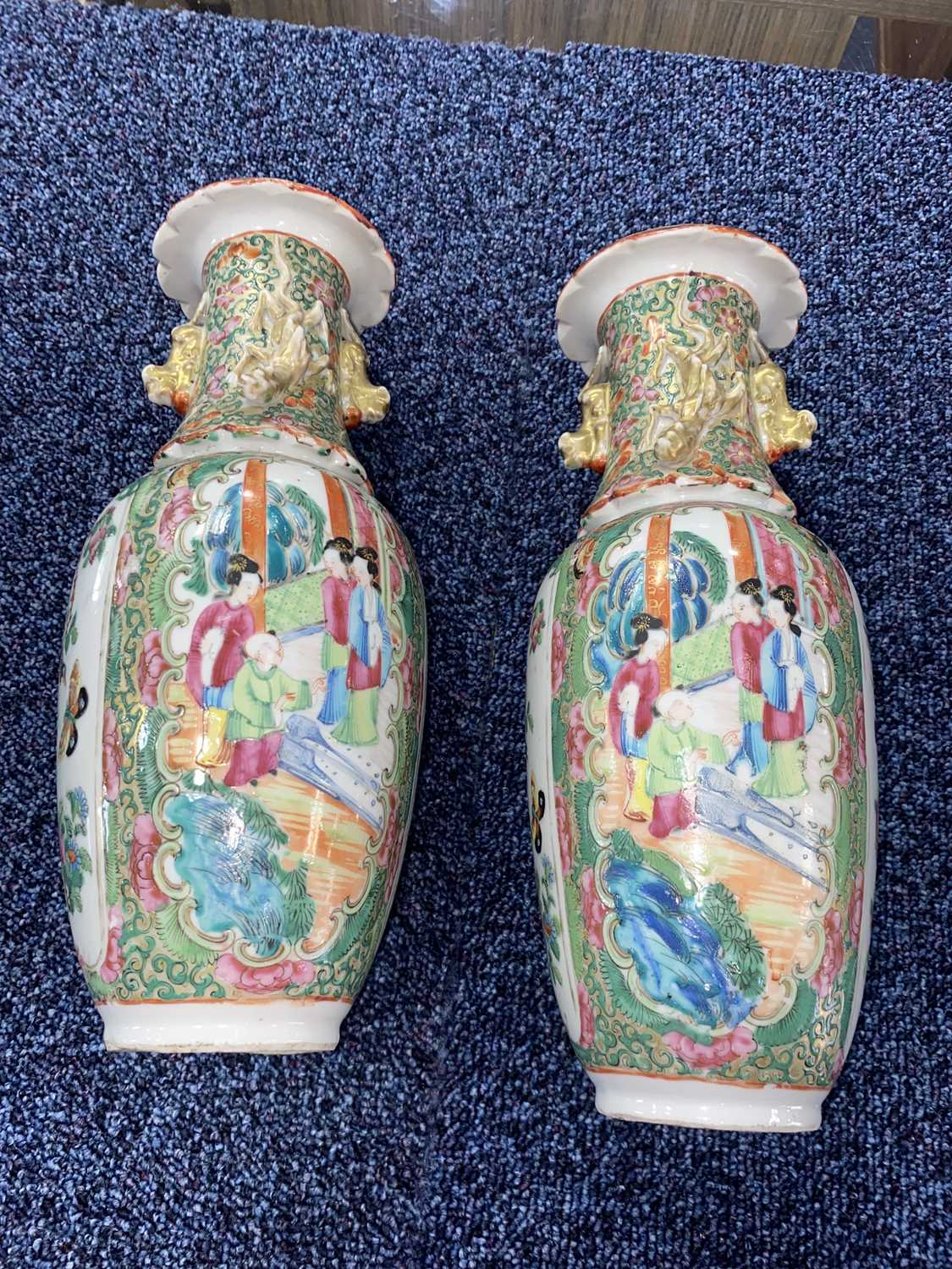 PAIR OF CHINESE FAMILLE ROSE VASES, MID 19TH CENTURY - Image 2 of 11