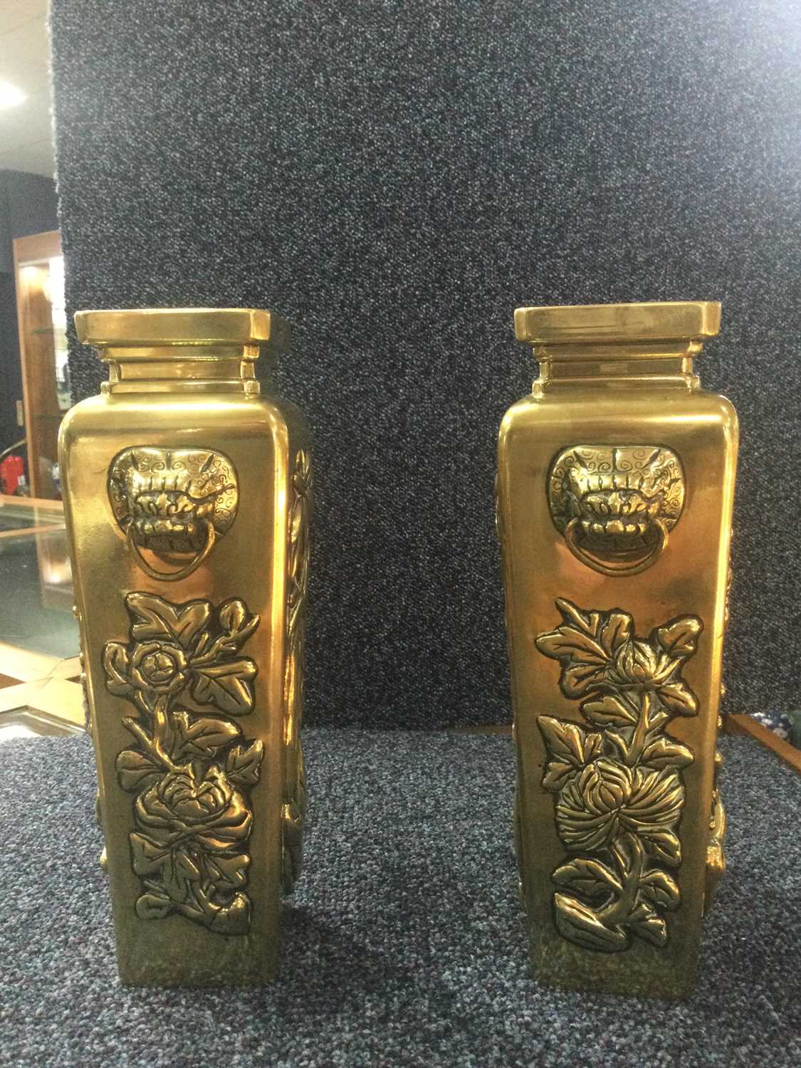PAIR OF CHINESE BRASS VASES, EARLY 20TH CENTURY - Image 3 of 8