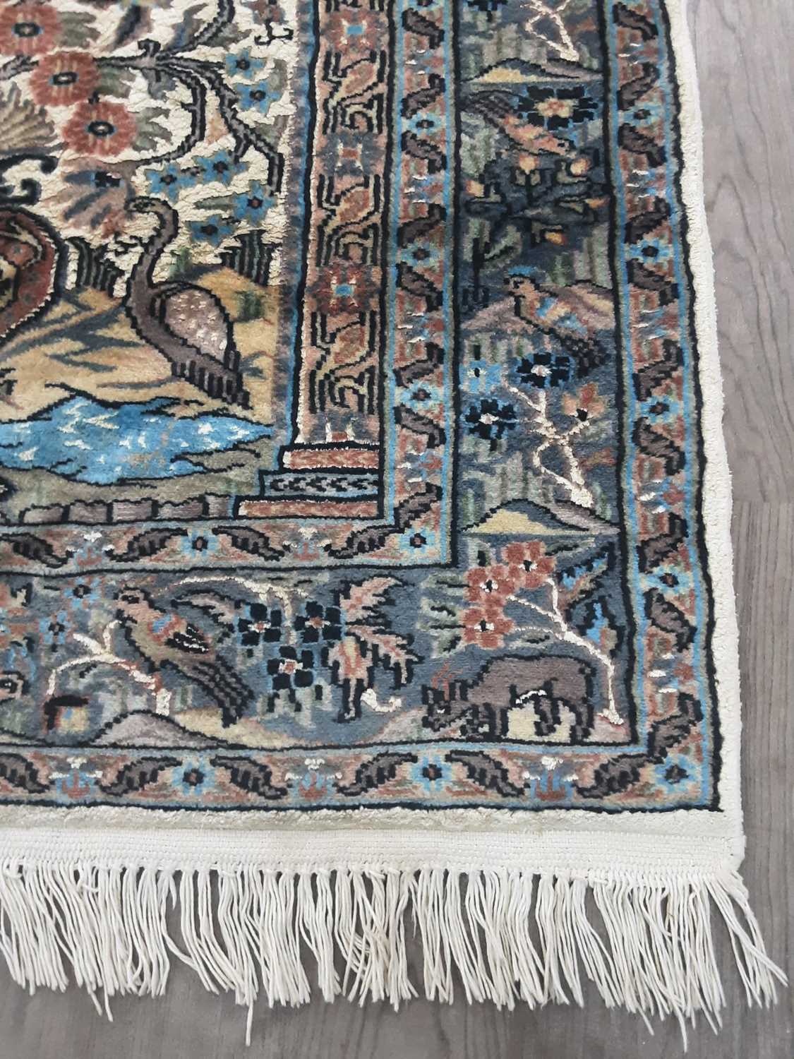 TURKISH HEREKE WOOL AND SILK RUG, LATE 20TH CENTURY