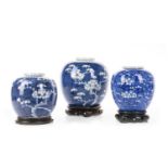 GROUP OF CHINESE BLUE AND WHITE GINGER JARS, LATE 19TH/EARLY 20TH CENTURY