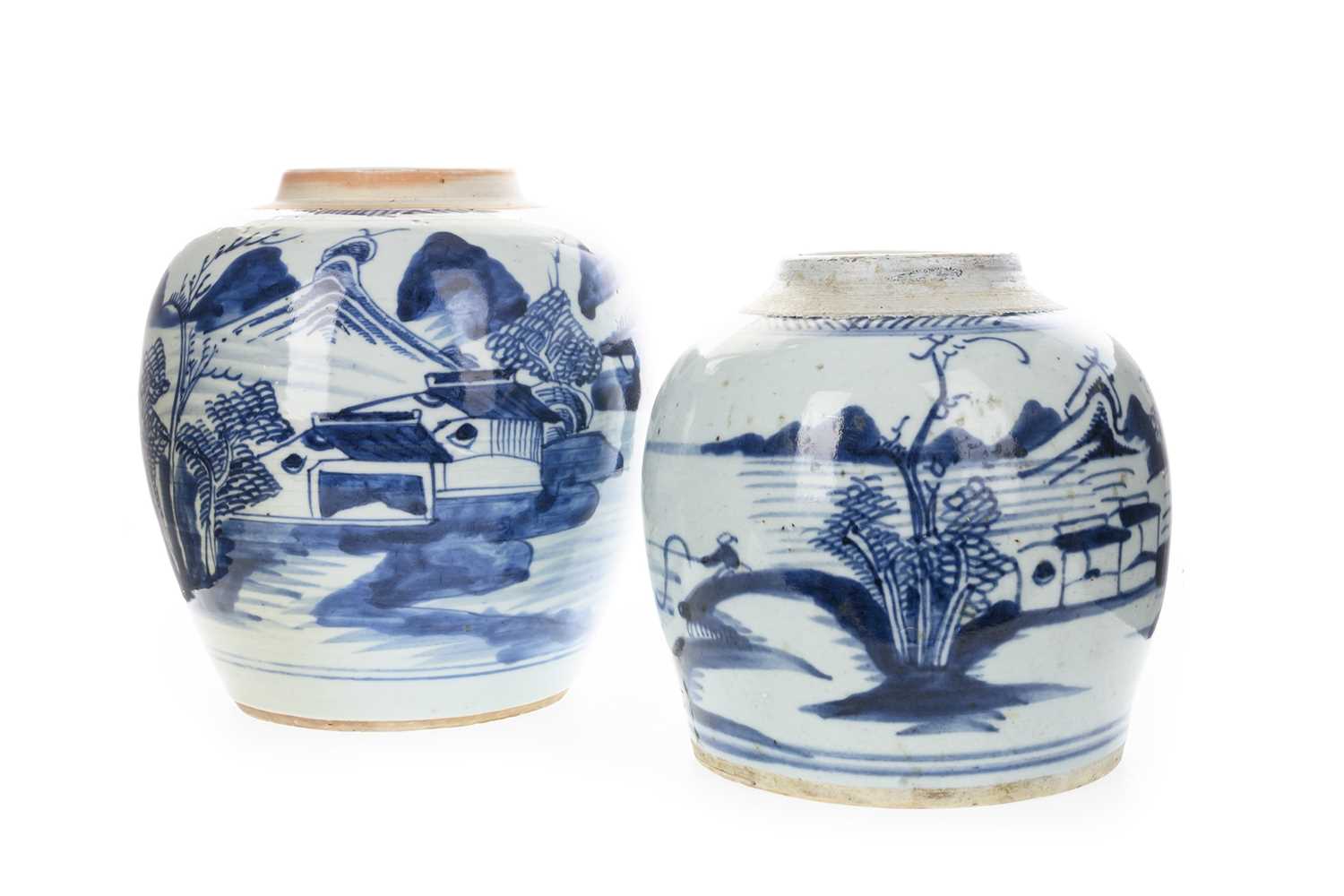 GROUP OF FIVE CHINESE BLUE AND WHITE GINGER JARS, 18TH/19TH CENTURY - Image 3 of 3