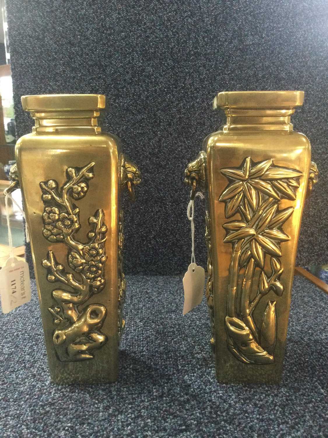 PAIR OF CHINESE BRASS VASES, EARLY 20TH CENTURY - Image 2 of 8