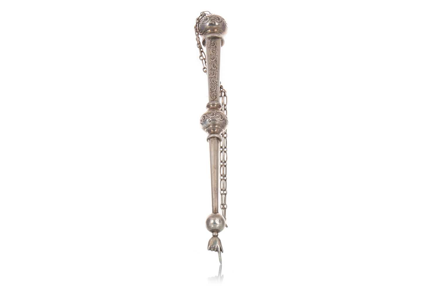 JUDAICA SILVER, YAD OR TORAH POINTER, MARK'S INDISTINCT, LONDON CIRCA 1929