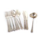 PART-SUITE OF AMERICAN SILVER PLATED FLATWARE EARLY 20TH CENTURY