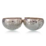 * PAIR OF CONTEMPORARY SILVER BOWLS MALCOLM APPLEBY, EDINBURGH 1975