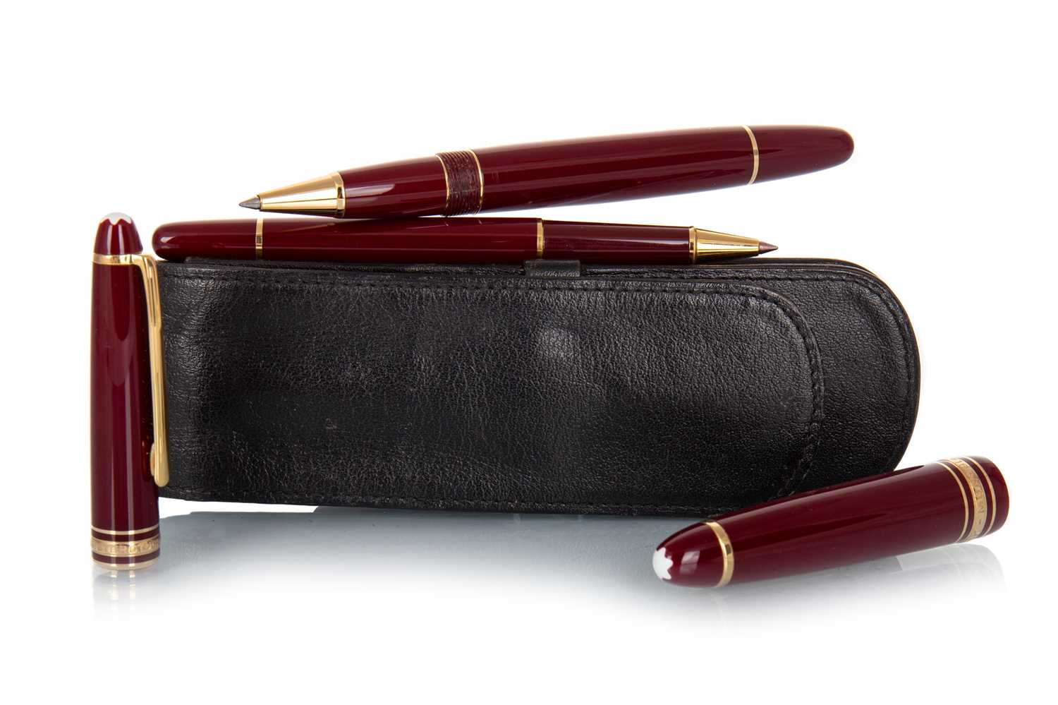 MONT BLANC MEISTERSTUCK TWO PEN SET,