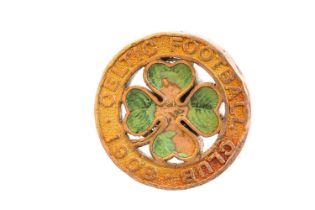 JIMMY QUINN OF CELTIC F.C., SPECIAL COMMEMORATIVE GOLD MEDAL FOR YEAR OF ACHIEVEMENT, 1907/08