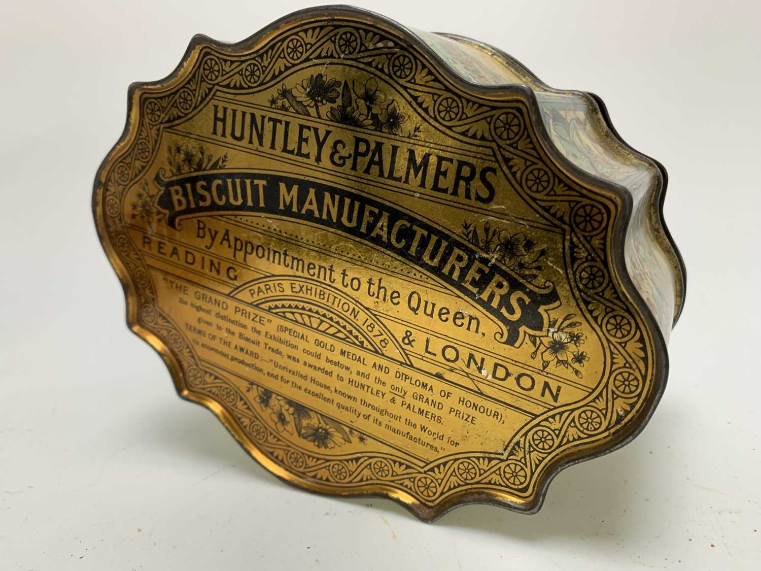 FIVE BISCUIT TINS, HUNTLEY & PALMERS, PEEK FREAN, AND MCVITIE & PRICE - Image 8 of 11