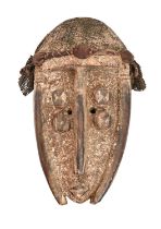 Tribal art. Central Africa - a carved wood mask, possibly Leja DRC, mid 20th c, 34cm Numerous